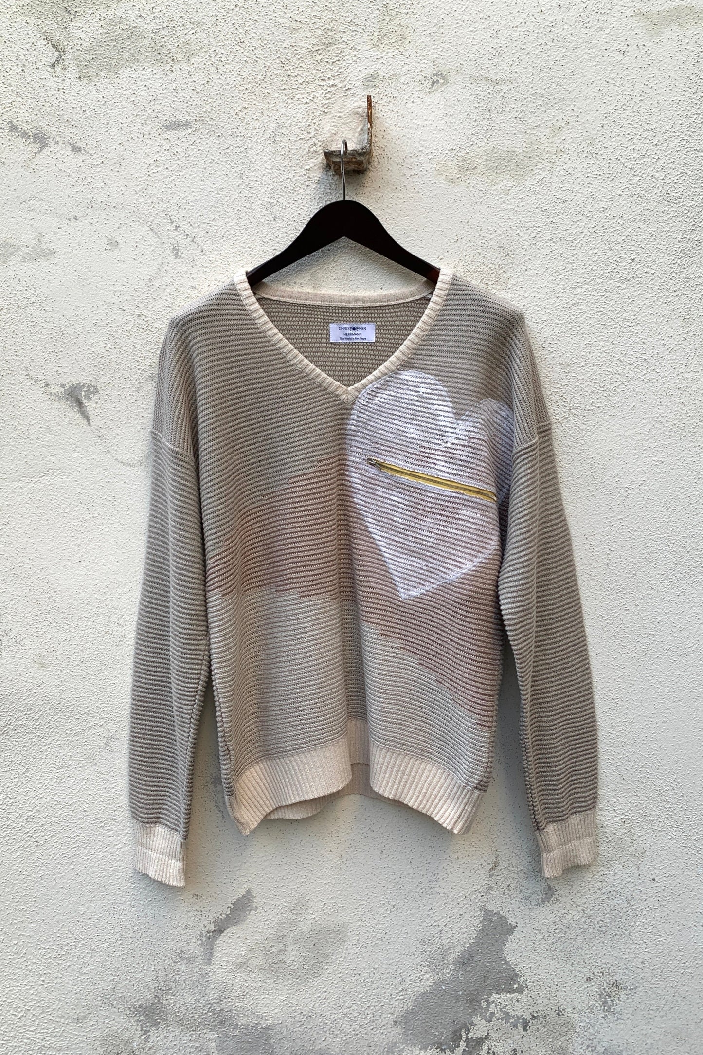 Upcycling Deep V-Neck Strickpullover Beige L