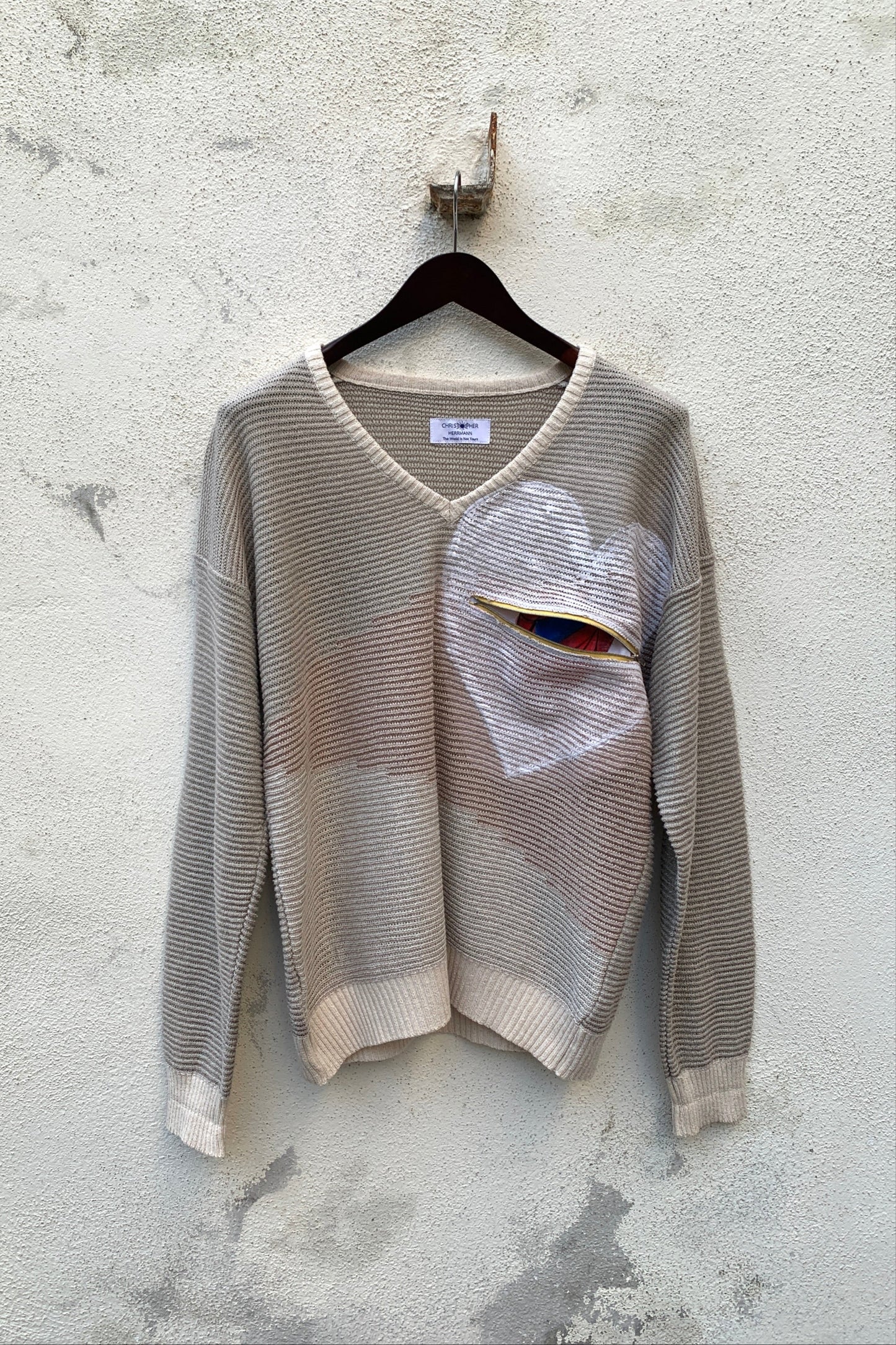 Upcycling Deep V-Neck Strickpullover Beige L