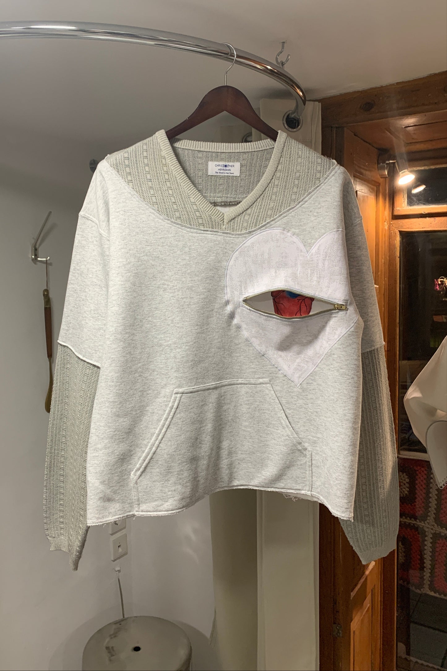Upcycling Deep Vintage Sweater Hellgrau L