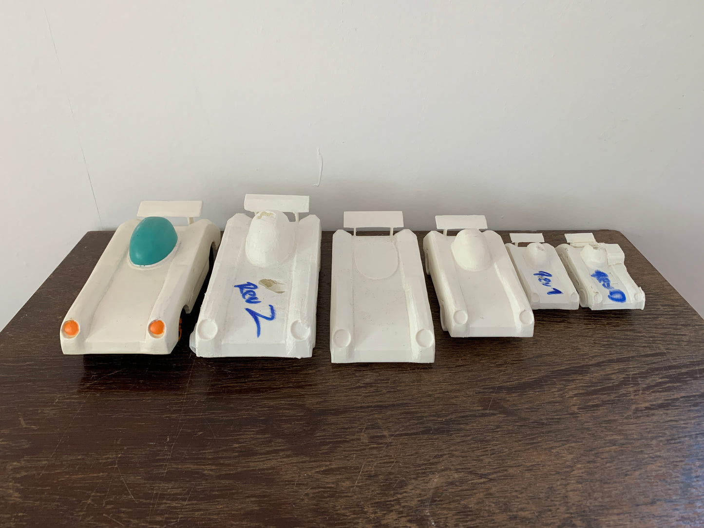 THXER Modellauto & 5 Prototypen