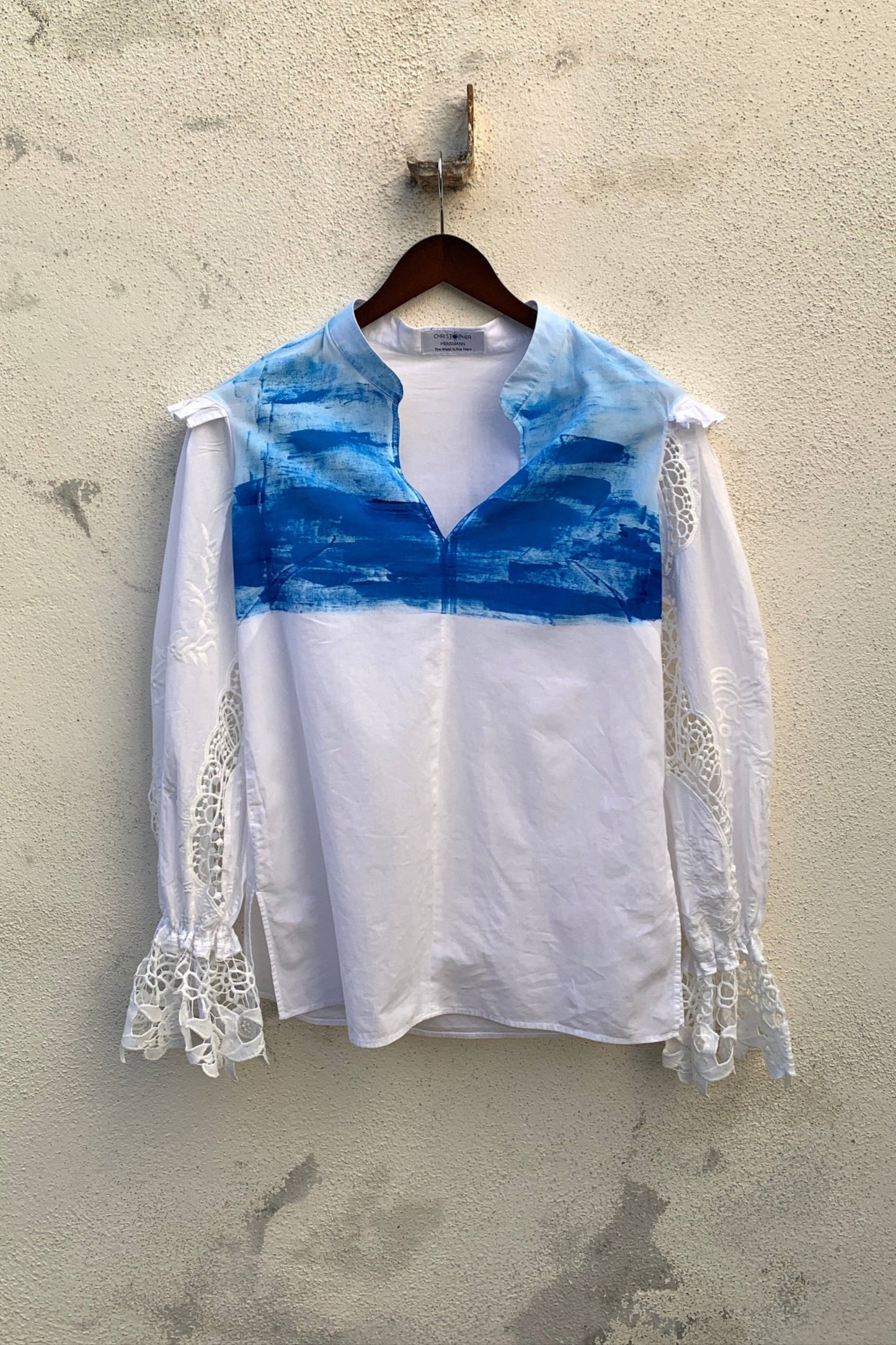 Upcycling Light Color-Chaos Spitzen Bluse Weiß Blau M