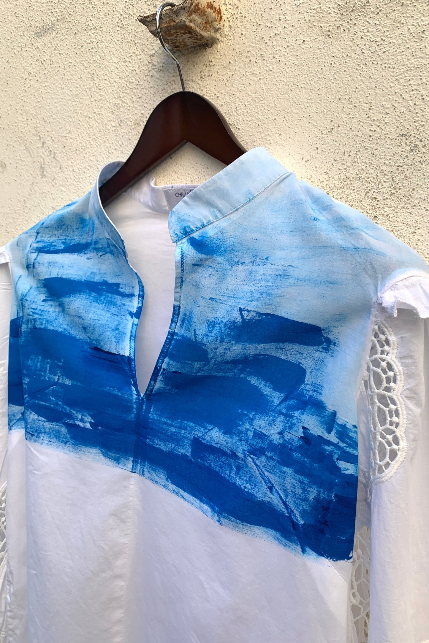 Upcycling Light Color-Chaos Spitzen Bluse Weiß Blau M