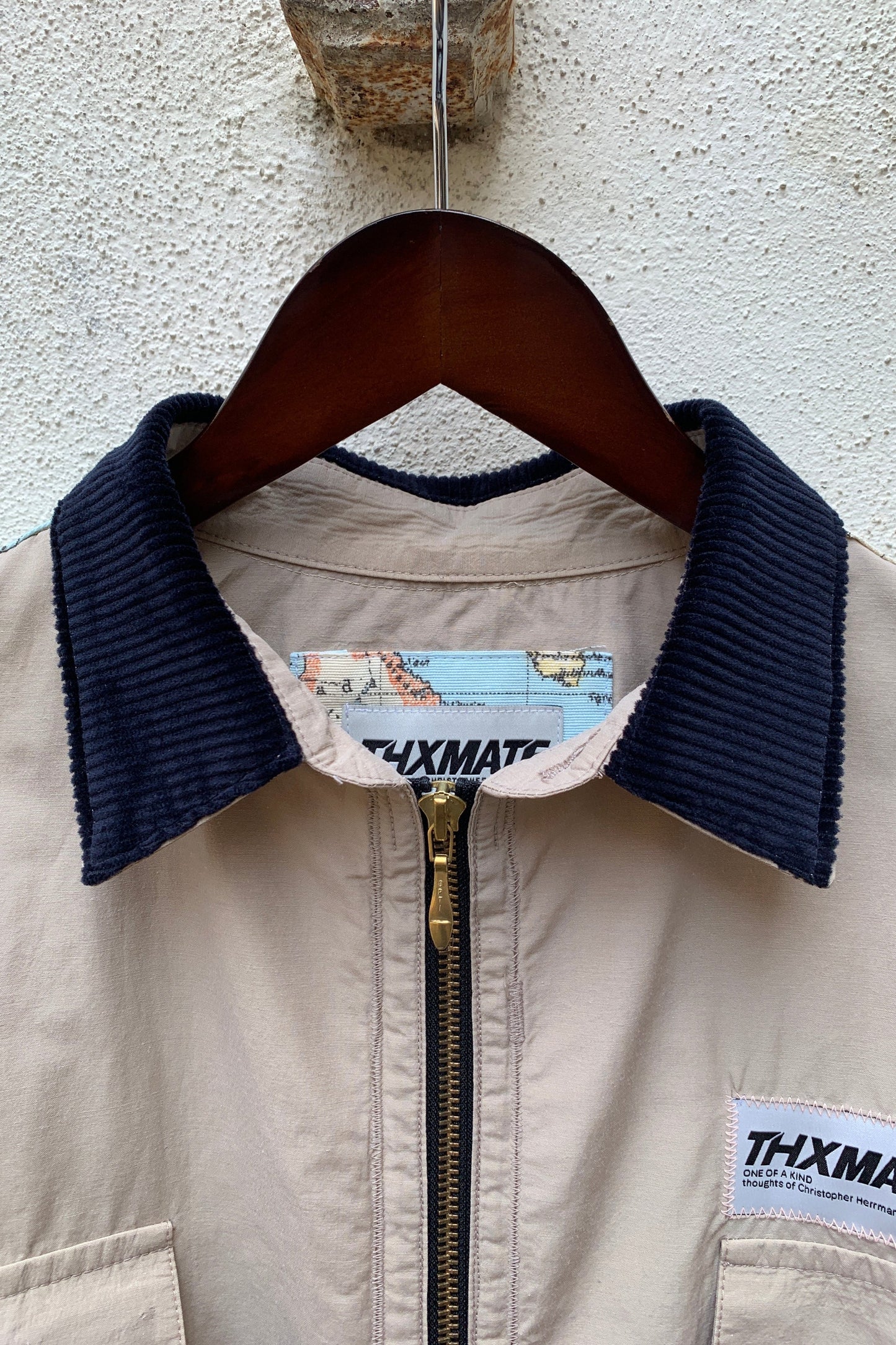 Upcycling Around the World Kurzarm Zip-Hemd Beige L