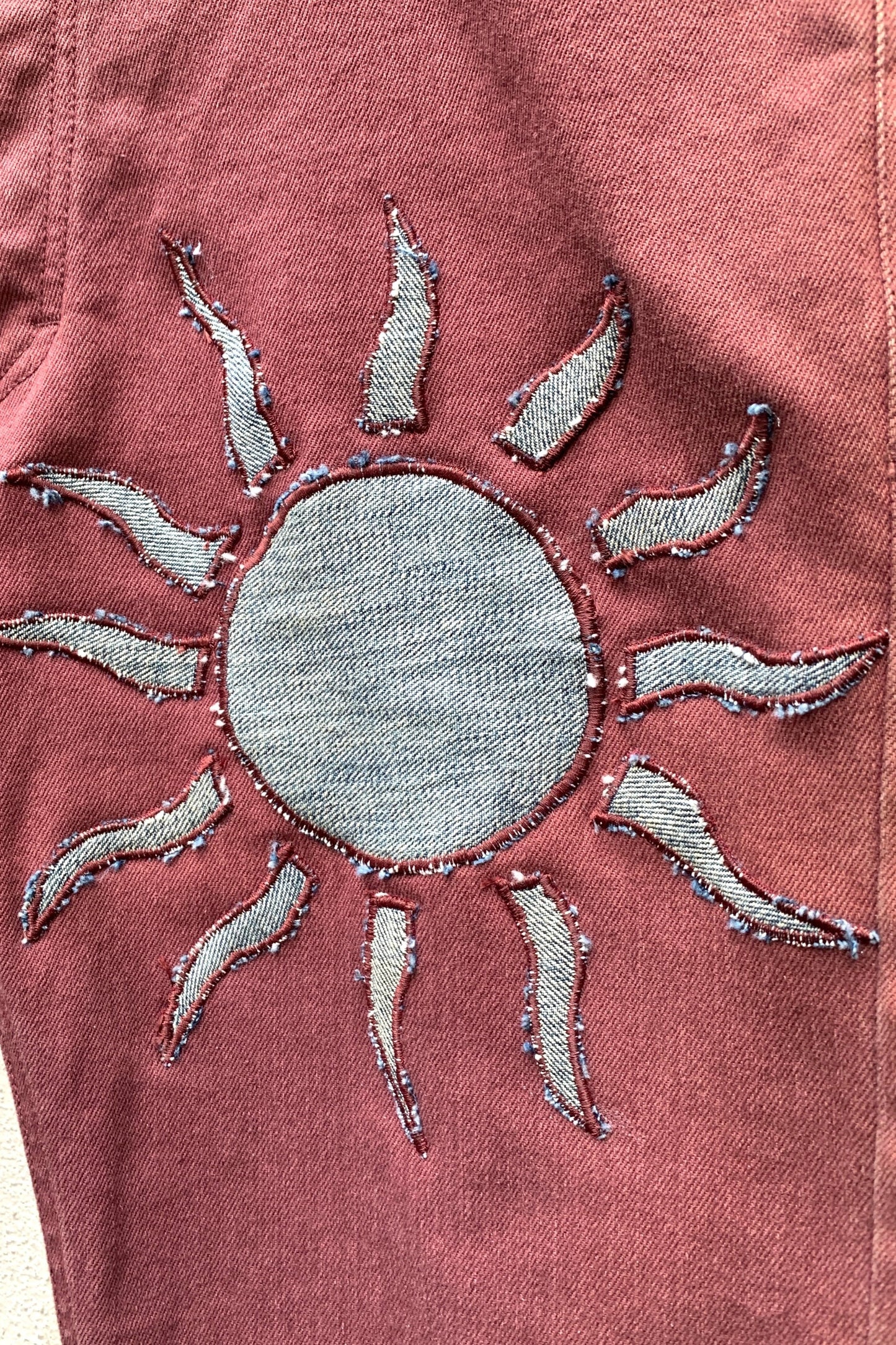 Upcycling Sonne & Mond Kurze Jeans Shorts Rot 30