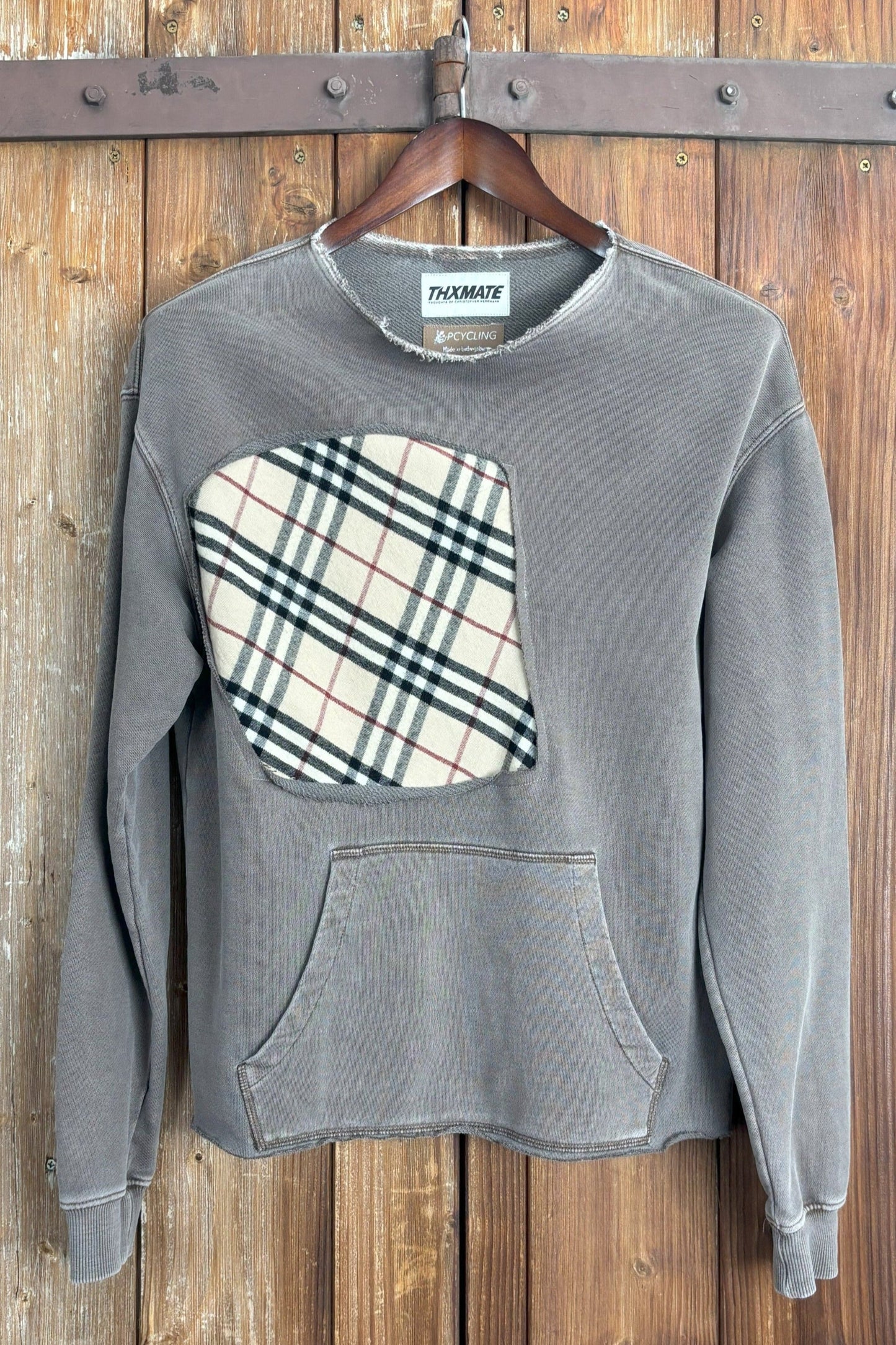 Upcycling Cut Out Sweater Braun M