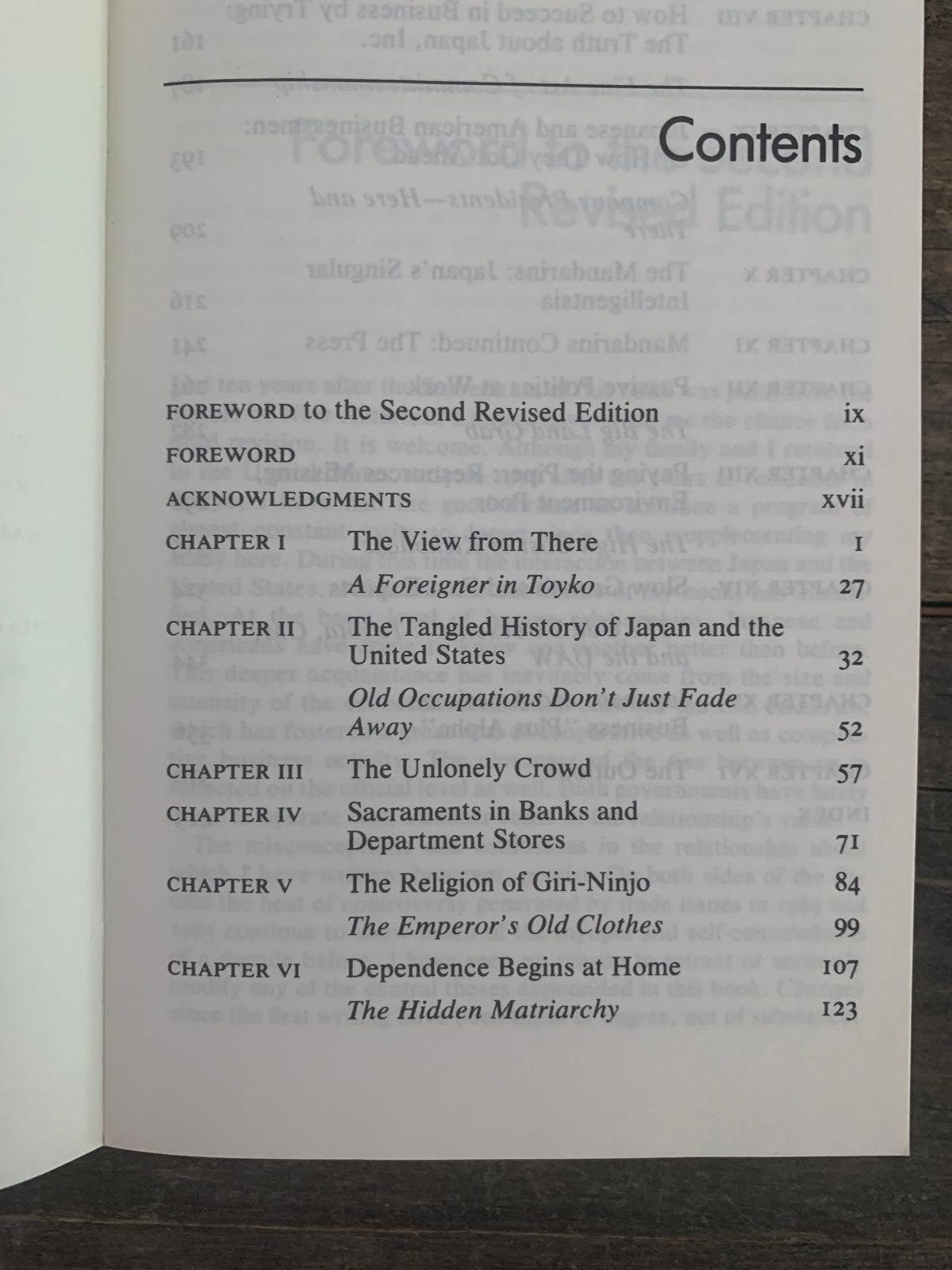 Japan The Fragile Super Power von Frank Gibney