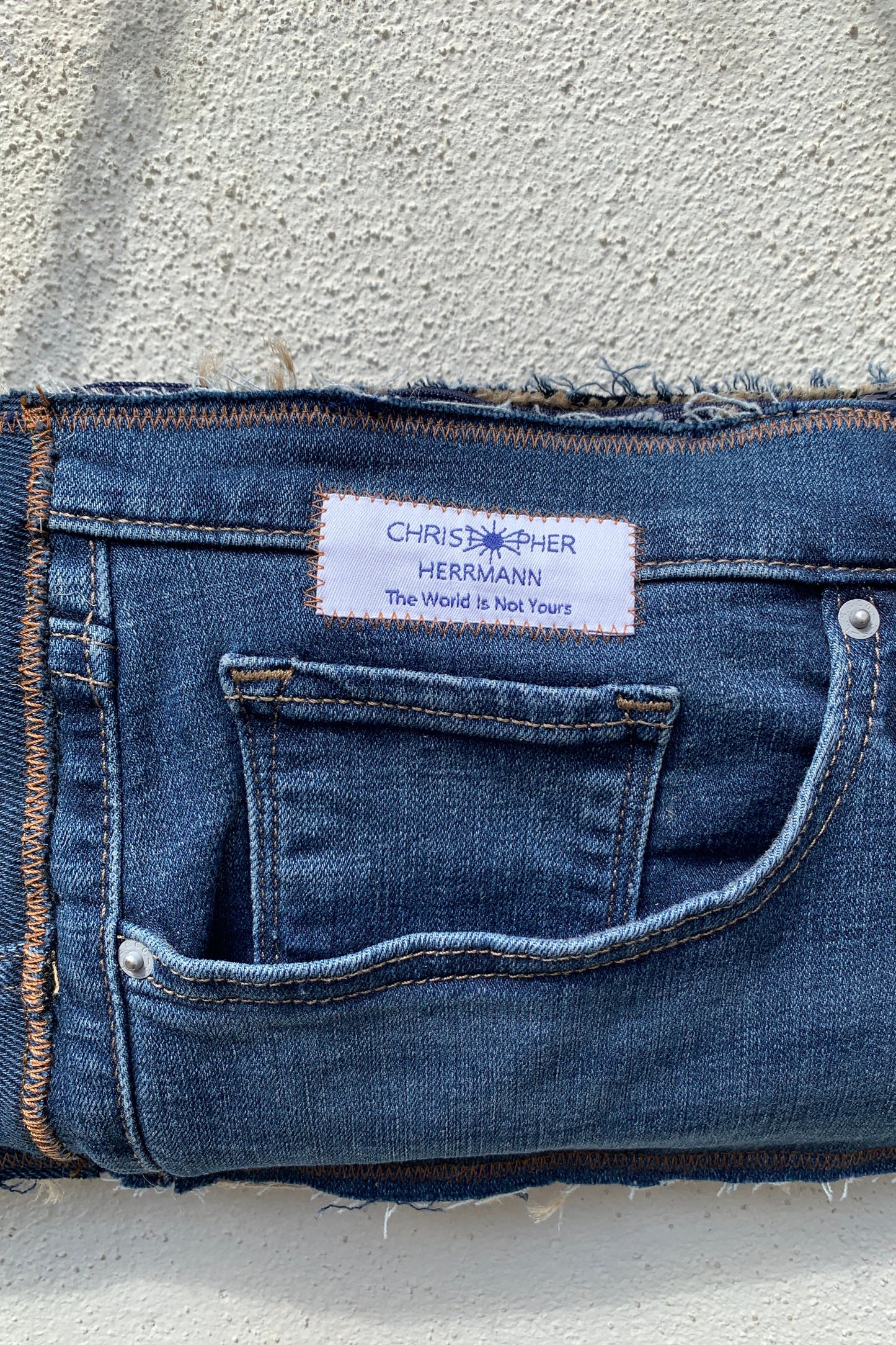 Upcycling Patchwork Jeans Clutch Dunkelblau