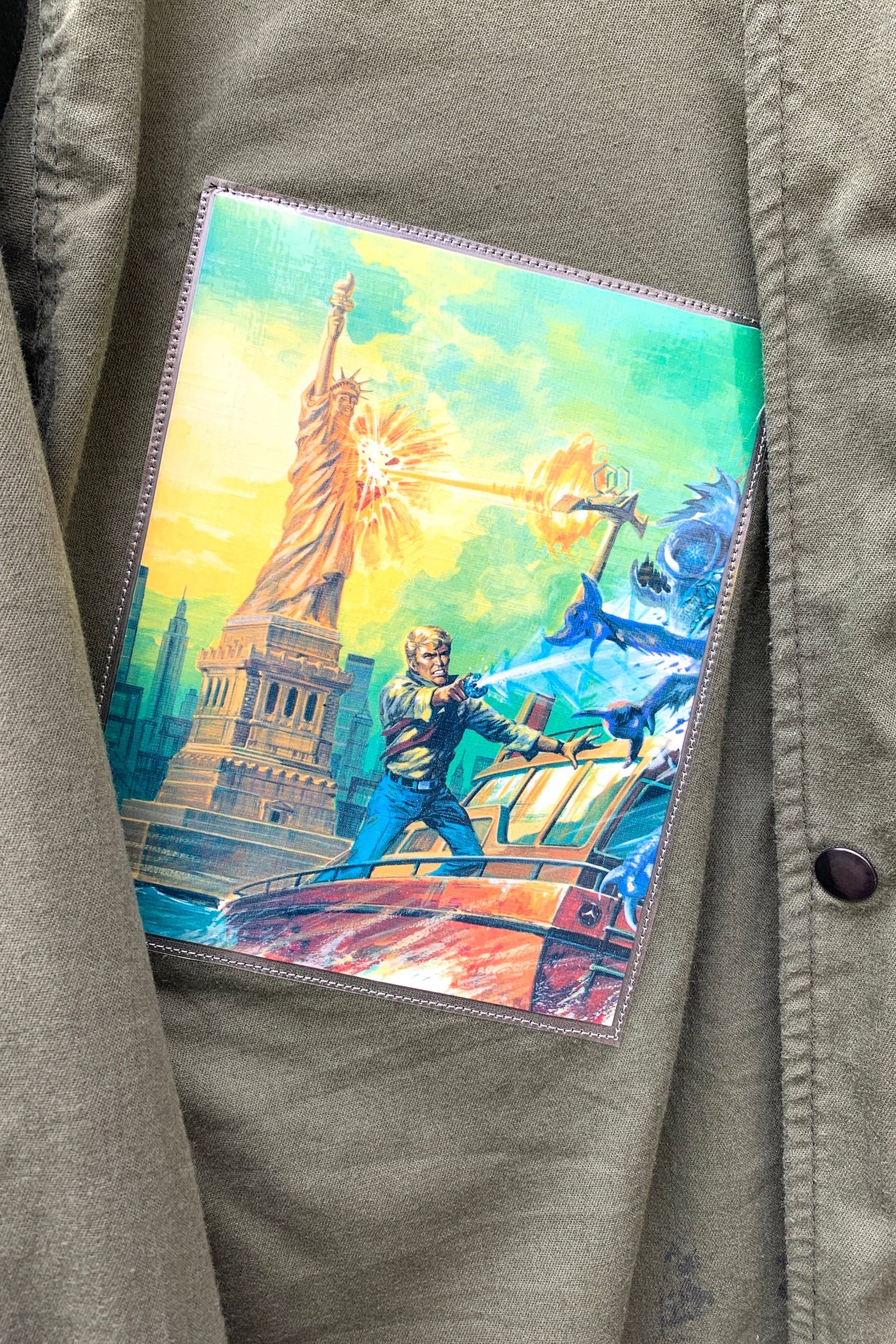 Upcycling New York Papers Blouson Khaki M