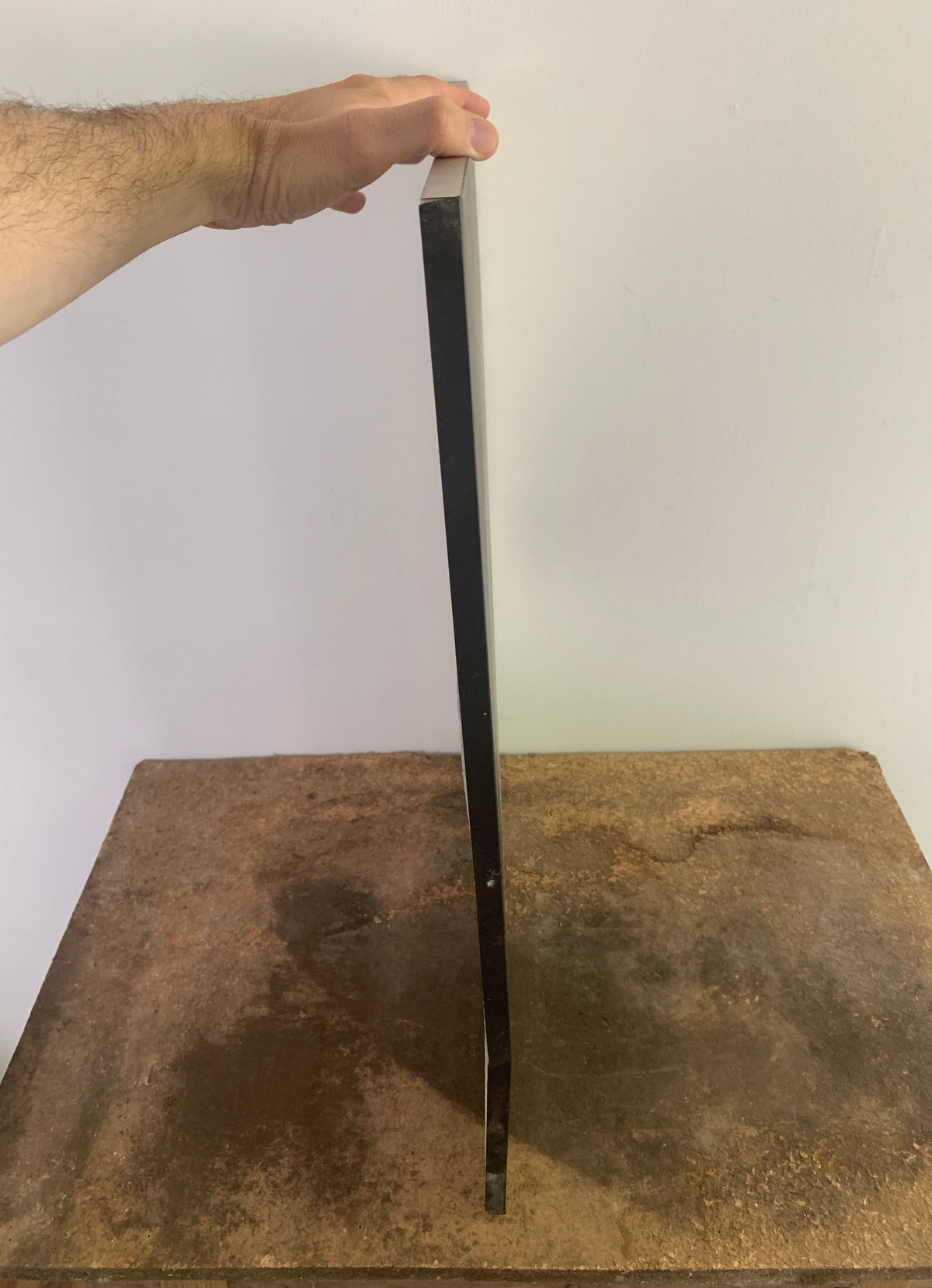 Schwarzweiß-Akt-Fotografie auf Aluminium