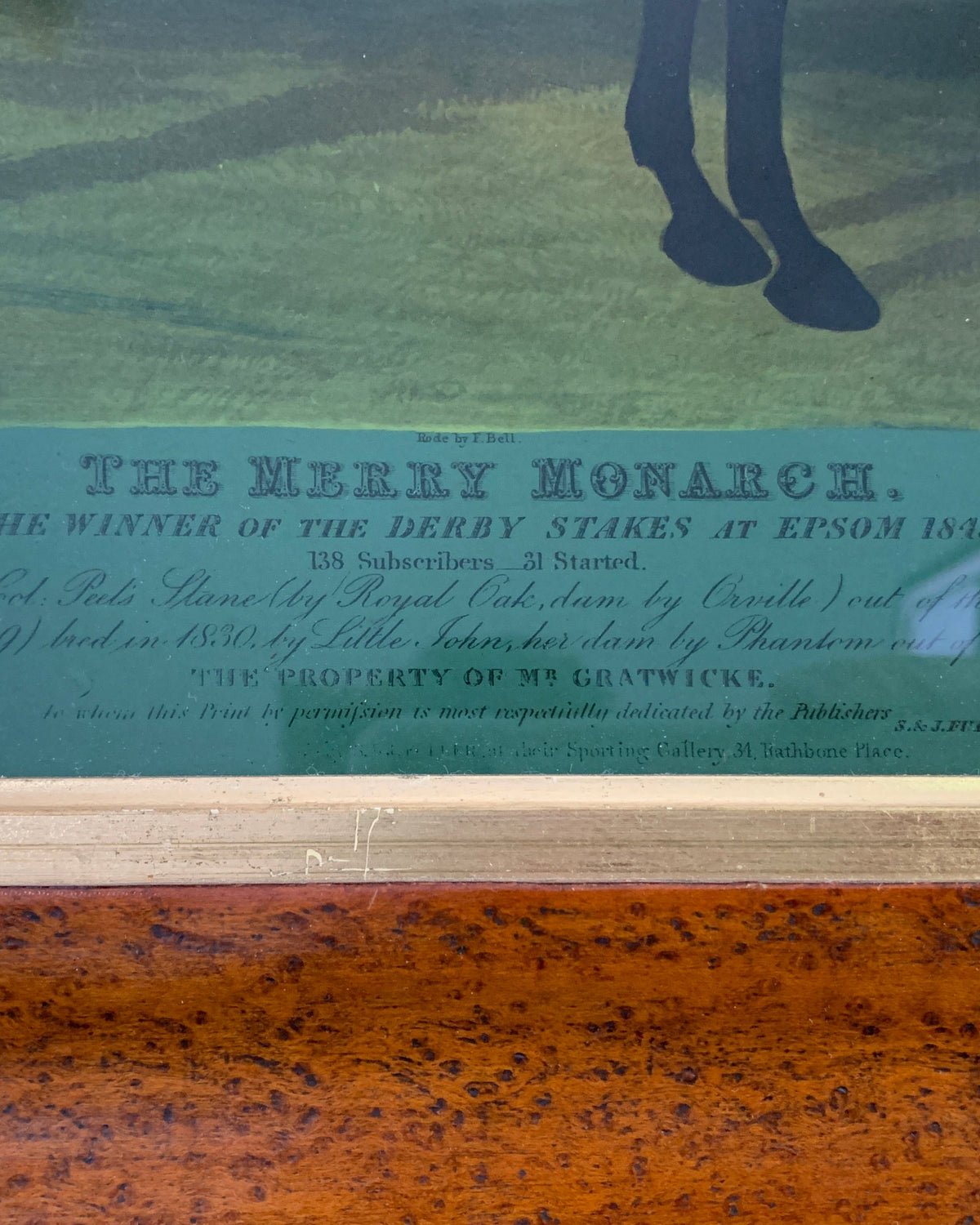 The Merry Monarch & Attila Kunstdrucke mit Holzrahmen