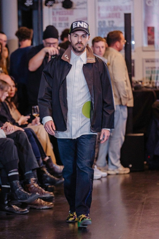 Upcycling Kurze Regenjacke Schwarz XL